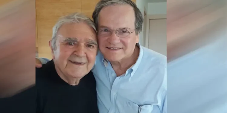 Πασχάλης Τερζής: O Χρήστος Νικολόπουλος δημοσίευσε φωτογραφίες με τον τραγουδιστή από τη νέα τους συνεργασία