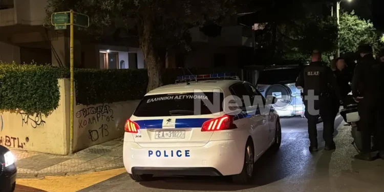 Χολαργός: Εκτός κινδύνου νοσηλεύεται η 53χρονη που πυροβολήθηκε από τον σύζυγό της πριν αυτοκτονήσει