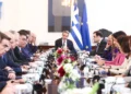 Υπουργικό «καθημερινότητας»: Το νομοσχέδιο για την ισότητα αμοιβής ανδρών – γυναικών και ο απολογισμός για το Ταμείο Ανάκαμψης