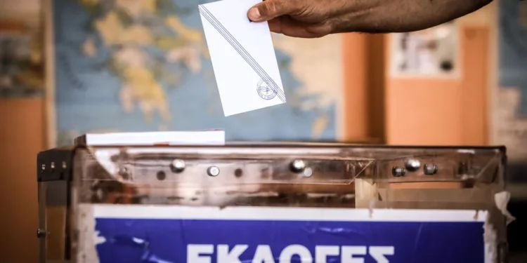 Η δημοσκοπική καταιγίδα των επόμενων εβδομάδων – Τι ελπίζουν και τι φοβούνται οι νέοι «παίκτες»