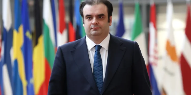 Πιερρακάκης: Ιστορική η απόφαση της Ευρωπαϊκής Επιτροπής να αφαιρέσει την Ελλάδα από τη λίστα των χωρών με μακροοικονομικές ανισορροπίες