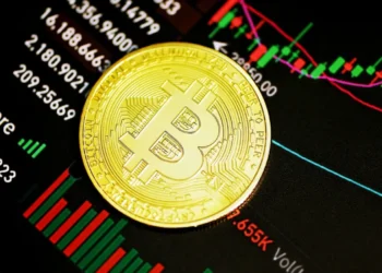 Reuters: Η Ελλάδα ετοιμάζεται να επιβάλει φόρο 15% στα κέρδη από τα κρυπτονομίσματα
