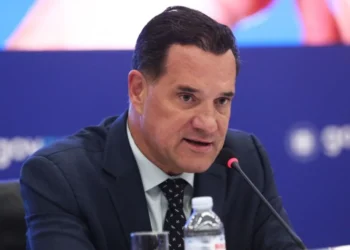 «Ευχαριστούμε για τη δημόσια αναγνώριση» είπε ο Άδωνις για την ατάκα Τσίπρα «από το 2019 η οικονομία υπεραποδίδει»