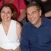 Αλέξης Τσίπρας και Μπέττυ Μπαζιάνα στο θέατρο Λυκαβηττού: Παρακολούθησαν το «Εγώ θα σας τα πω»