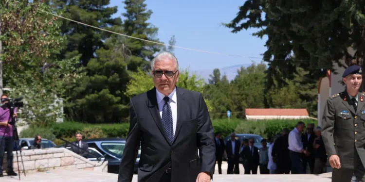 Ένταλμα σύλληψης για τον Δημήτρη Αβραμόπουλο για το Qatargate
