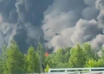 Ουκρανική επίθεση με drones σε πετρελαϊκές εγκαταστάσεις στη Ρωσία