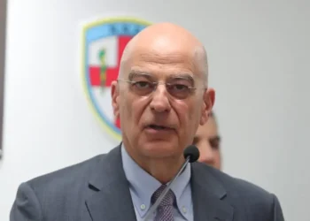 Οι Τούρκοι παρενόχλησαν το αεροσκάφος του Νίκου Δένδια και των υπουργών Άμυνας Γαλλίας και Ολλανδίας που κατευθύνονταν στην Κύπρο