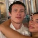 Dua Lipa – Callum Turner: Αγκαλιασμένοι και ερωτευμένοι στις νέες φωτογραφίες από τον μήνα του μέλιτος στην Ιταλία
