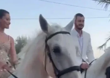 Μπάχι Χούρι – Τάλια Χαϊντάτ: Παραμυθένιος γάμος στην Αθήνα με λευκά άλογα και πάρτι με την Άννα Βίσση και τον Κωνσταντίνο Αργυρό
