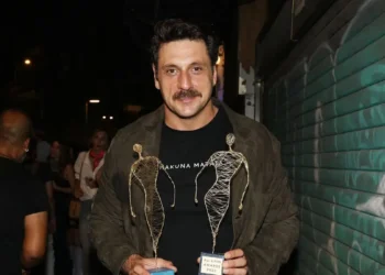 Γιώργος Χρυσοστόμου για τον αλκοολισμό: Κατέληξα κάποια στιγμή, γύρω στις 8 το πρωί να μην μπορώ πια