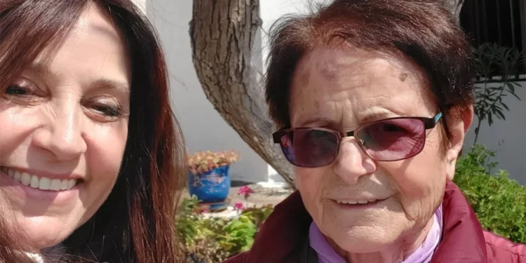 Συγκινεί η Βάσω Γουλιελμάκη για τη μητέρα του Σωκράτη Αλαφούζου: Υπήρξε μάνα και πατέρας, καλό παράδεισο γλυκιά μου