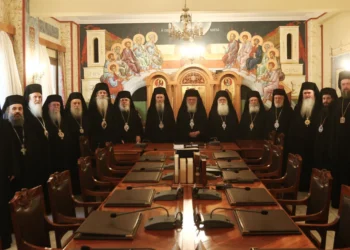 Η αλήθεια για τις αυξήσεις στους μισθούς της ιεραρχίας: Τι έπαιρναν, τι θα παίρνουν αρχιεπίσκοπος, μητροπολίτες, τιτουλάριοι και επίσκοποι