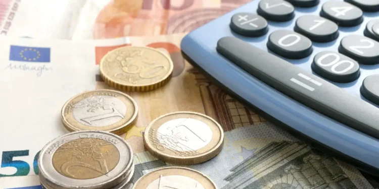 «Κλειδώνει» η ρύθμιση των 72 δόσεων, ποιοι οφειλέτες μένουν εκτός – Όλο το πλαίσιο της διάταξης