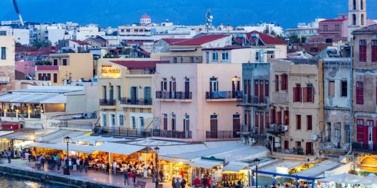 Το εμπόριο «κλειδί» για την ανάπτυξη των νησιών μέσω του τουρισμού