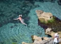 Καιρός σήμερα: Δυνατοί άνεμοι έως 8 μποφόρ σε Αιγαίο και Κρήτη – Στους 31 βαθμούς η θερμοκρασία στην Αττική