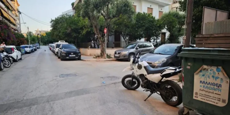 Καλλιθέα: Ερευνούν ακόμη 10 άτομα για τη δολοφονία του 15χρονου – Η κόντρα για τον έλεγχο της πλατείας