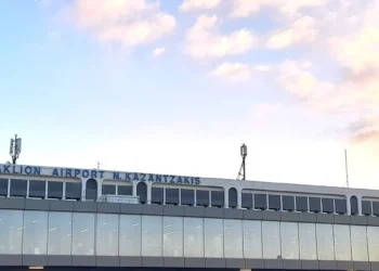 Όλο και περισσότεροι ταξιδιώτες στα ελληνικά αεροδρόμια – Έφτασαν τους 23.076.532 στο πεντάμηνο, με το «Νίκος Καζαντζάκης» να γράφει ρεκόρ