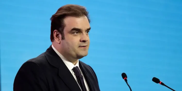 Πιερρακάκης: Τα ΤΕΑ ενισχύουν τις συντάξεις και στηρίζουν την ανάπτυξη της οικονομίας