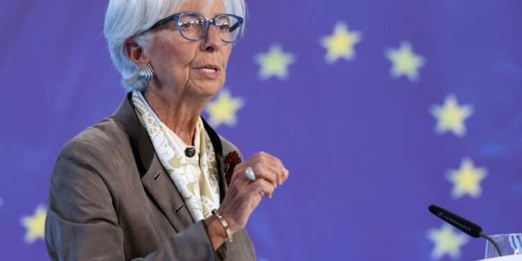 Λαγκάρντ: Η Ευρώπη είναι πλέον πιο ανθεκτική στις κρίσεις – Αντέξαμε δασμούς, τραπεζική κρίση και σοκ στο πετρέλαιο