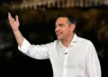 Τα 301 πρόσωπα που στηρίζουν την ΕΛΑΣ του Τσίπρα: Υπέγραψαν καλλιτέχνες, επιχειρηματίες, δημοσιογράφοι, όλα τα ονόματα