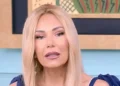 Η Τίνα Μεσσαροπούλου επέστρεψε στο Happy Day: «Ο Γιώργος Μυλωνάκης είναι όρθιος, μιλάει κανονικά και κάνει τα πάντα»
