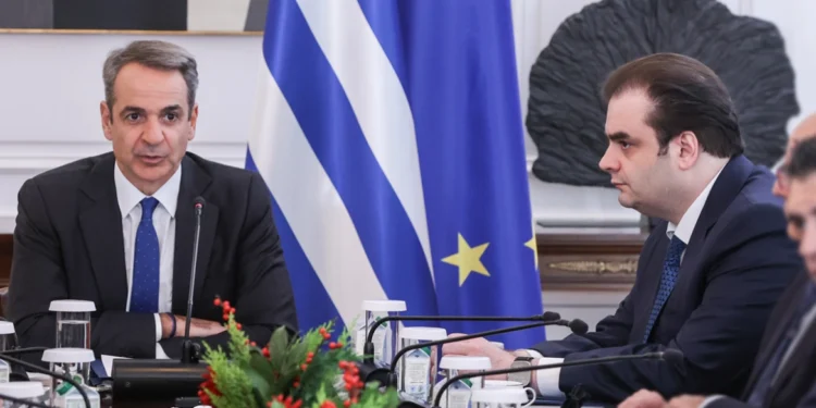 Τα πρώτα σχέδια για το «καλάθι» της ΔΕΘ: Ποιοι θα ωφεληθούν και ποιες παρεμβάσεις βρίσκονται στο τραπέζι