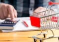 ΕΛΣΤΑΤ: Στο 5,2% ο πληθωρισμός τον Μάιο, «φωτιά» τα καύσιμα, άνω του 11% αυξήσεις σε στέγαση και μεταφορές