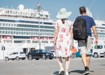 «Σπαστή» άδεια κατ΄ελάχιστον 5 ημέρες, τι αλλάζει στους εργαζόμενους του ιδιωτικού τομέα