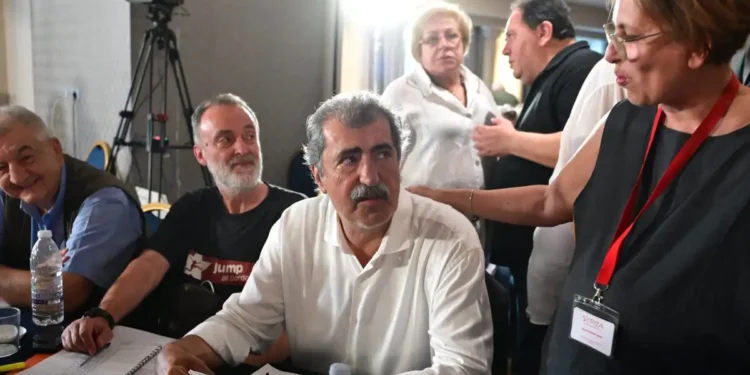 Παύλος Πολάκης σε Σωκράτη Φάμελλο: «Το δίλημμα δεν είναι αν θα είμαστε με τον Τσίπρα, αλλά αν την επόμενη ημέρα θα υπάρξει ΣΥΡΙΖΑ»
