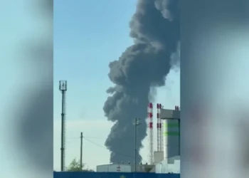 Ρωσία: Σκληρό σφυροκόπημα της Ουκρανίας με πάνω από 370 drones λίγο μετά το «όχι» του Πούτιν για συνάντηση με Ζελένσκι