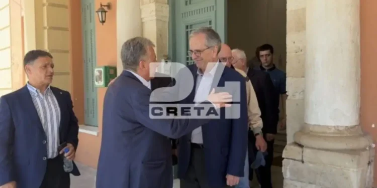 Σαμαράς από την Κρήτη: Ανοιχτά χαρτιά για νέο κόμμα – «Θα τα πούμε το απόγευμα»