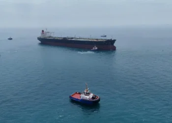 WSJ: Οι ΗΠΑ αφήνουν το Ιράν να πουλήσει άμεσα καύσιμα – Ιρανικά δεξαμενόπλοια γεμάτα πετρέλαιο πέρασαν από τον ναυτικό αποκλεισμό