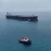 WSJ: Οι ΗΠΑ αφήνουν το Ιράν να πουλήσει άμεσα καύσιμα – Ιρανικά δεξαμενόπλοια γεμάτα πετρέλαιο πέρασαν από τον ναυτικό αποκλεισμό