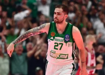 Παναθηναϊκός – Ολυμπιακός 93-86: Οι πράσινοι λύγισαν τους Πειραιώτες στη 2η παράταση, στο ΣΕΦ κρίνεται το πρωτάθλημα