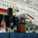 Ο Τραμπ παρέλαβε το νέο Air Force One, δώρο του Κατάρ: Προανήγγειλε ταξίδια σε Τουρκία και Κίνα, απείλησε εκ νέου το Ιράν, βίντεο
