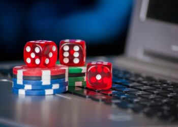 Νέο «σαφάρι» στον online τζόγο: Φόροι, μπλόκο στις παράνομες πλατφόρμες και influencers