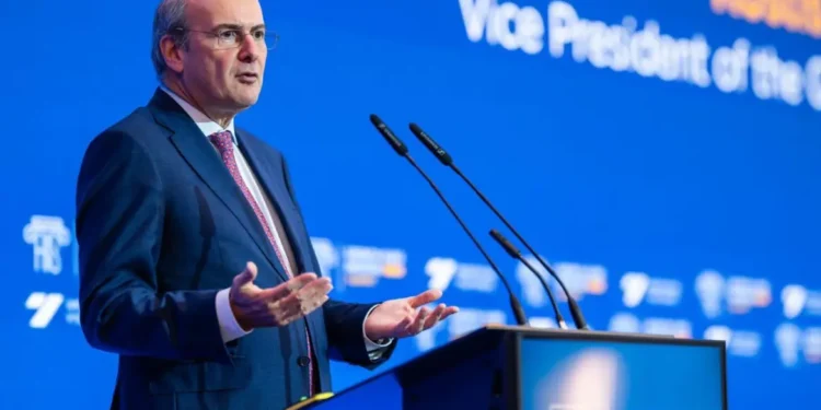 Χατζηδάκης: 1 δισ. ευρώ οι επενδύσεις την επόμενη τριετία μέσω του Ταμείου Καινοτομίας και Υποδομών