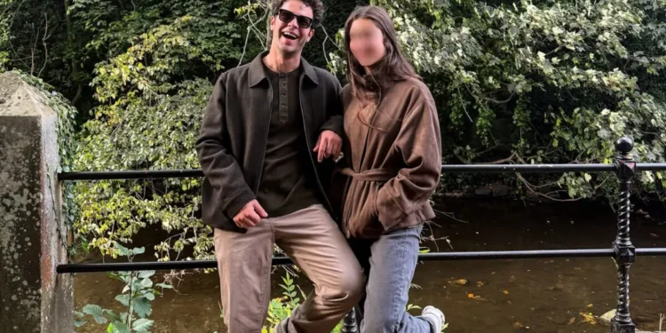 Η Ελένη Μενεγάκη σχολίασε ανάρτηση των παιδιών της στο Instagram: «Πόσο σας χαίρομαι»