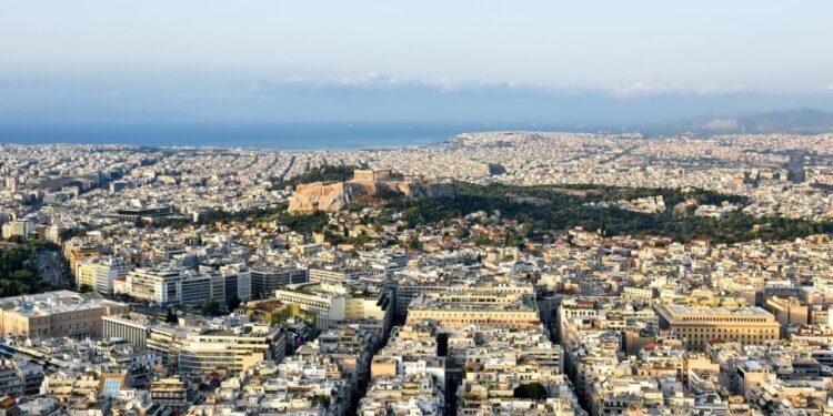 Στεγαστική κρίση: Οι αριθμοί της Eurostat και του ΔΝΤ αποκαλύπτουν το μέγεθος του προβλήματος στην Ελλάδα