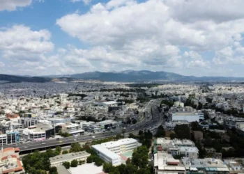 Μπρα ντε φερ για ακίνητα σε γκρίζα ζώνη: «Μάχες» ΑΑΔΕ – φορολογουμένων