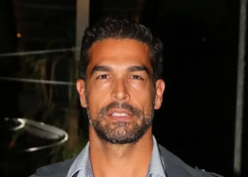 Νίκος Αναδιώτης για Γιώργο Μαζωνάκη: «Ήθελε ο Κύριος να τον πάρει, τον πήρε την ώρα που εκείνος έκρινε»