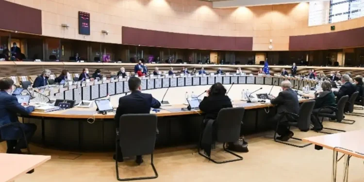 Σύνοδο υπουργών Οικονομικών ζητά η Ελλάδα για τη ρήτρα διαφυγής – Πού διαφωνούν τα κράτη μέλη με Κομισιόν στα ενεργειακά