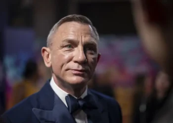 Αυτό είναι το πρώτο τρέιλερ της ταινίας «Narnia: The Magician’s Nephew» με τους Ντάνιελ Κρεγκ και Μέριλ Στριπ