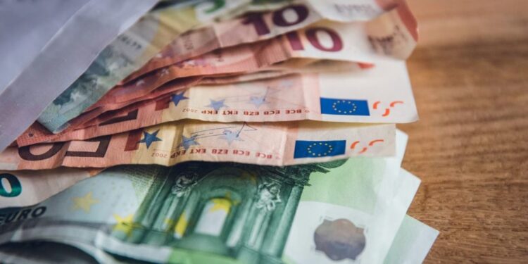 Εξωδικαστικός Μηχανισμός: Σε υψηλό εξαμήνου οι ρυθμίσεις τον Σεπτέμβριο