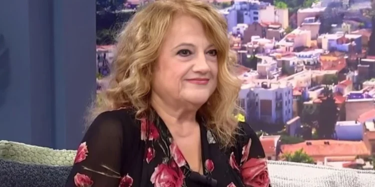 Ελένη Καστάνη: Όση αγάπη μου έλειψε από τις απώλειες της ζωής μου την παίρνω από τον κόσμο