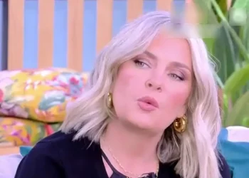 Ελισάβετ Μουτάφη: «Ο γιος μου θυμάται εικόνες από το παρελθόν του, ξέρει τα πάντα»