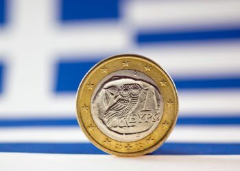ΤτΕ: Η Ελλάδα μπαίνει στην εποχή του ακριβότερου δανεισμού