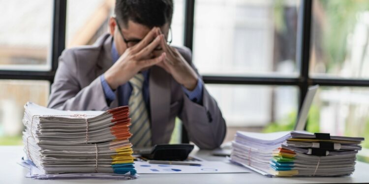 Εργασιακή δυστυχία: Ποιοι εργαζόμενοι βρίσκονται στον πάτο της ΕΕ – Οι μεταρρυθμίσεις που προτείνονται
