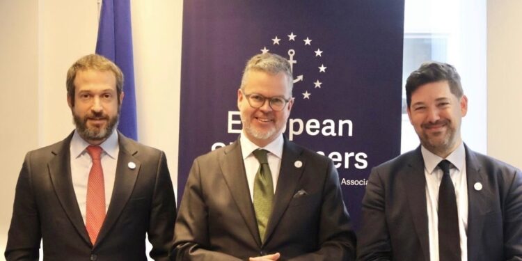 Ευρωπαίοι πλοιοκτήτες: Ζητούν τριπλασιασμό των κονδυλίων για την απανθρακοποίηση της ναυτιλίας