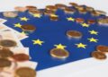Επιβράδυνση για την επιχειρηματική δραστηριότητα της Ευρωζώνης τον Οκτώβριο – Η Γαλλία φρέναρε τον PMI